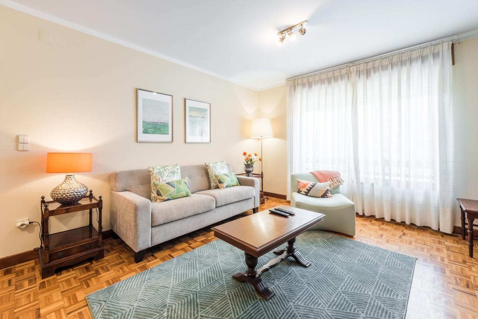 Appartement Guestready - Eclectic Haven In The Heart Of Oporto Extérieur photo