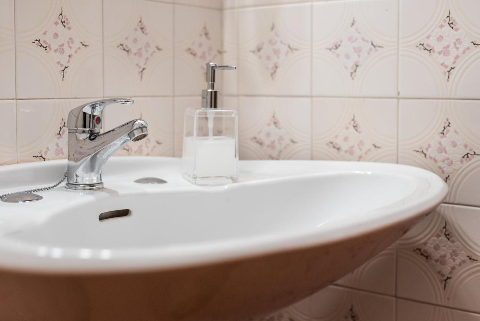 Appartement Guestready - Eclectic Haven In The Heart Of Oporto Extérieur photo